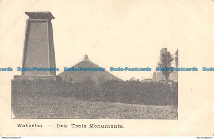 R044940 Waterloo. Les Trois Monuments