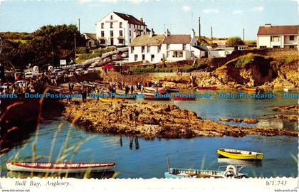 R070435 Bull Bay. Anglesey. Bamforth. 1977