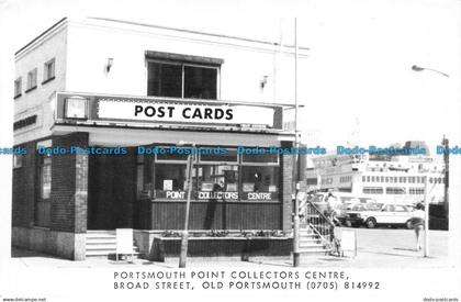 R071004 Portsmouth Pointe Collectors Centre. Broad Street. Old Portsmouth