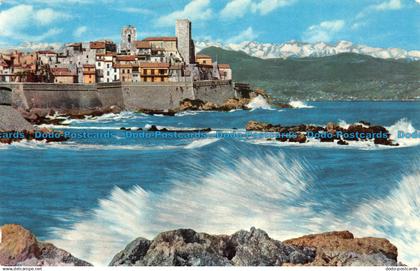 R071563 Antibes. la Vieille Ville et ses Remparts. Au Fond les Alpes Neigeuses.