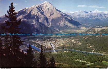 R102521 Cascade Mountain and Banff. Banff National Park. Courtesy Canadian Pacif