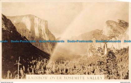 R105034 Rainbow over Yosemite Valley