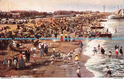 R241580 The Beach Yarmouth S Hildesheimer Yarmouth Views Series No 5407 1911