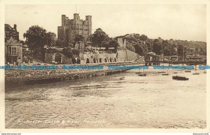 R639177 Rochester. Rochester Castle and River. Percy G. Pratt. 1997