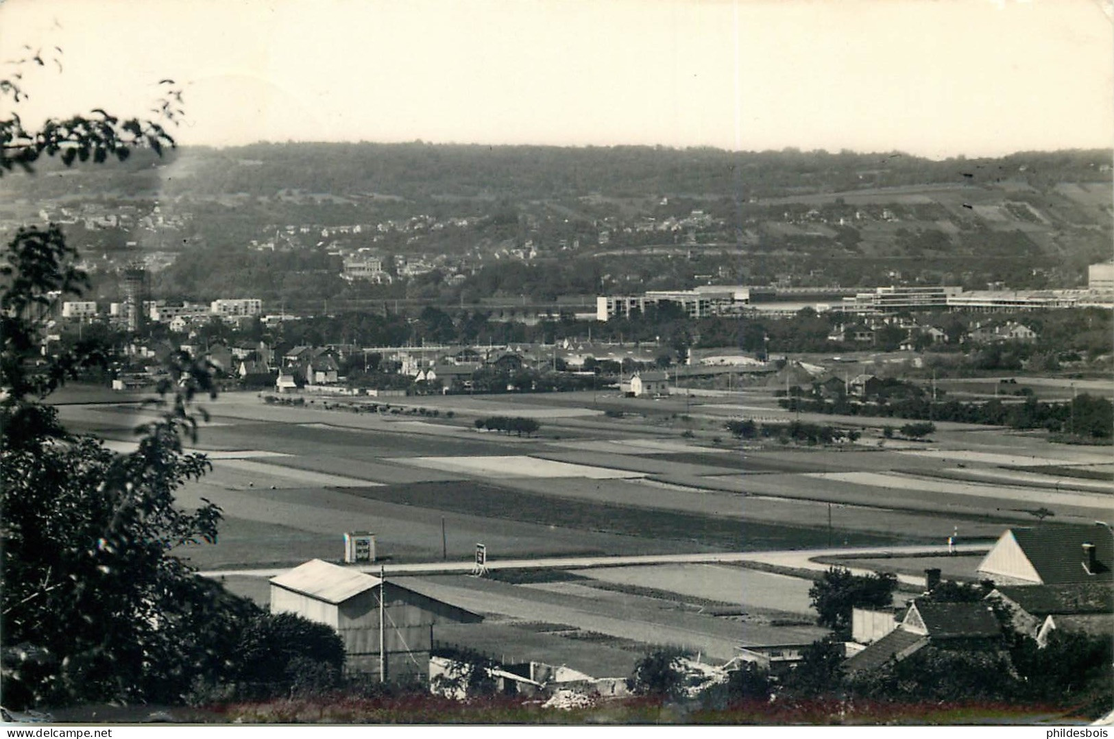 YVELINES  AUBERGENVILLE  (cpsm)