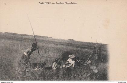 Zambie - ZAMBEZE - Pendant l' Inondation