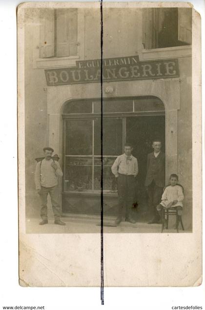 Carte photo. CPA. SUISSE. CAROUGE.  Devanture magasin commerce Etienne GUILLERMIN 80 Rue Ancienne