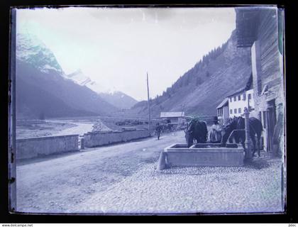 Ancienne photo négatif sur plaque de verre Splugen Sufers ou Andeer Suisse Les Grisons alte Foto vers 1900 Rheinwald