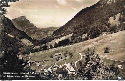 13992775 Riemenstalden SZ mit Niederbauen und Urnersee