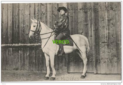 Carte Postale Ancienne de SUISSE – MEZIERES – THEATRE DU JORAT – REPRESENTATION DE TELL – MAI-JUIN 1914 – GESSLER (M....